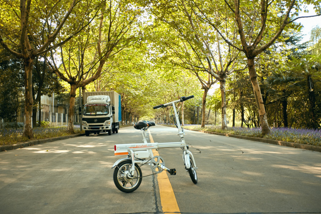 伟德体育电动自行车