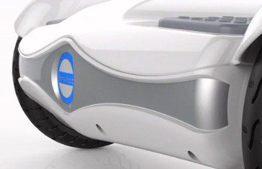 Airwheel伟德体育新一代站坐两用智能平衡车，敬请期待~~