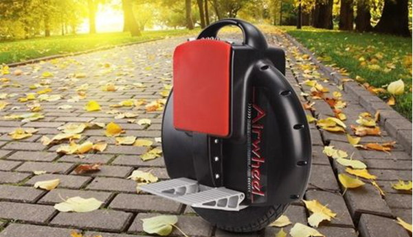 伟德体育Airwheel 代产品X3
