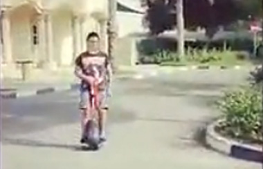 碉堡了，Airwheel伟德体育电动独轮车真正的玩家！！！